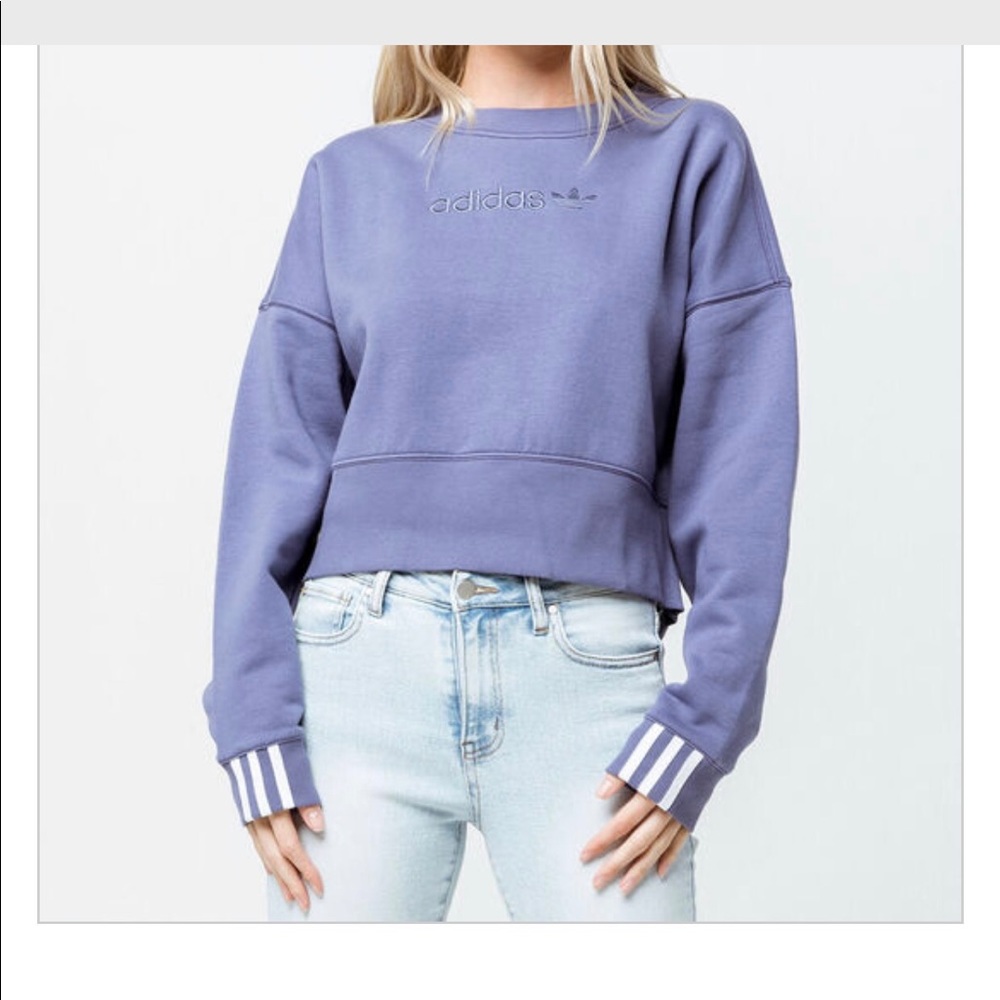ADIDAS
Cropped embroidered fleece sweatshirt